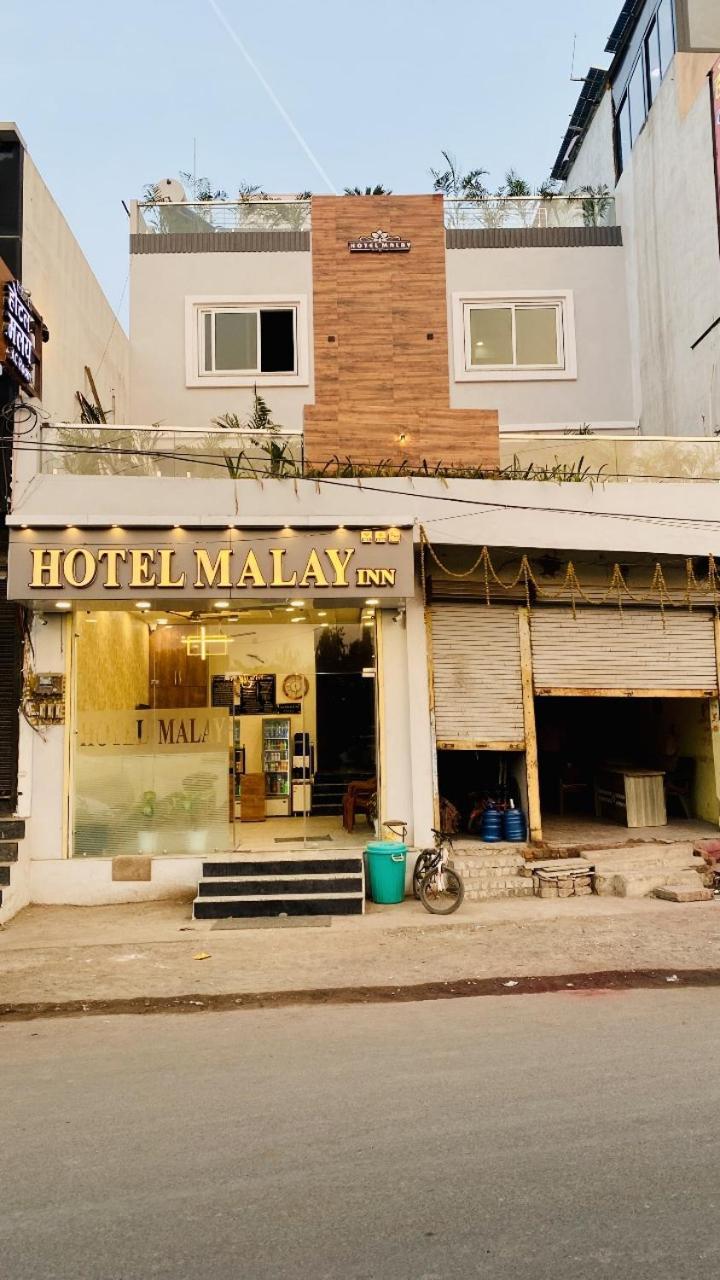 Hotel Malay Inn Ujaim Exterior foto